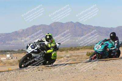 media/Dec-10-2023-SoCal Trackdays (Sun) [[0ce70f5433]]/Turn 9 Inside Set 1 (1115am)/